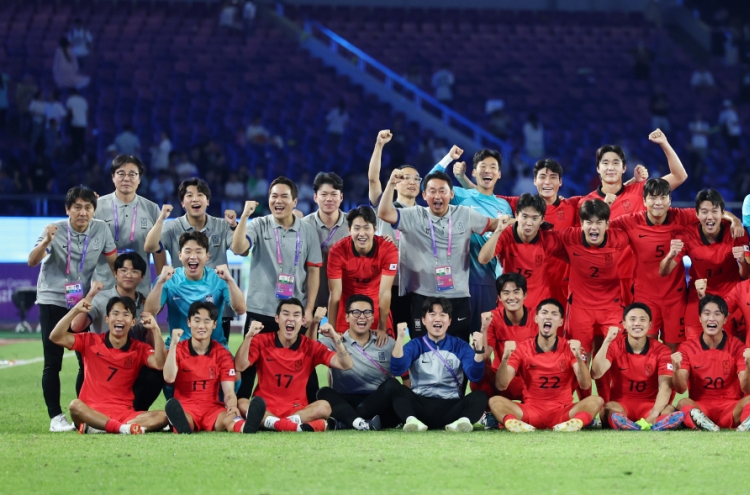 کره جنوبی قهرمان فوتبال بازیهای آسیایی شد